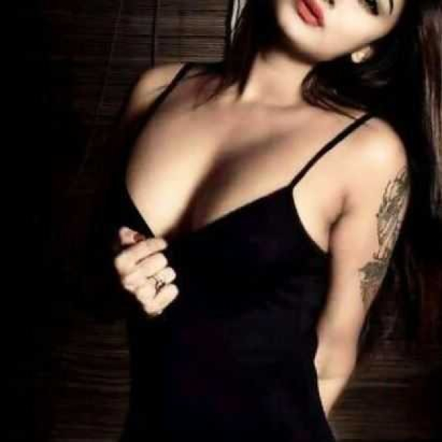 Dazzling face Indian Escorts in Dubai